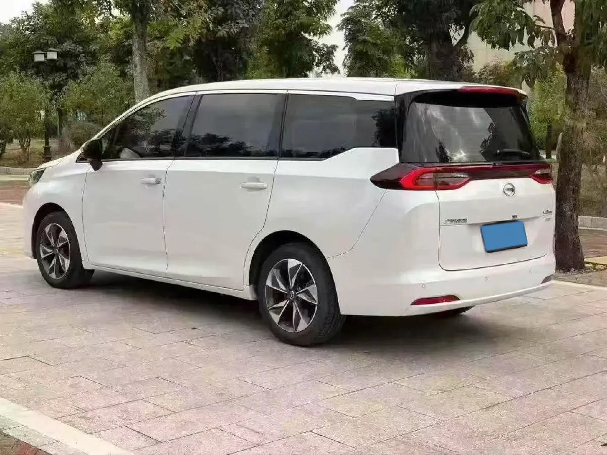2023 GAC Trumpchi M6 1.5T 177HP L4 7DCT,autocango,china used car exporter,china ev exporter,chinese used car exporter,chinese used ev exporter