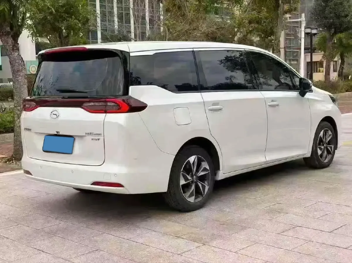 2023 GAC Trumpchi M6 1.5T 177HP L4 7DCT,autocango,china used car exporter,china ev exporter,chinese used car exporter,chinese used ev exporter