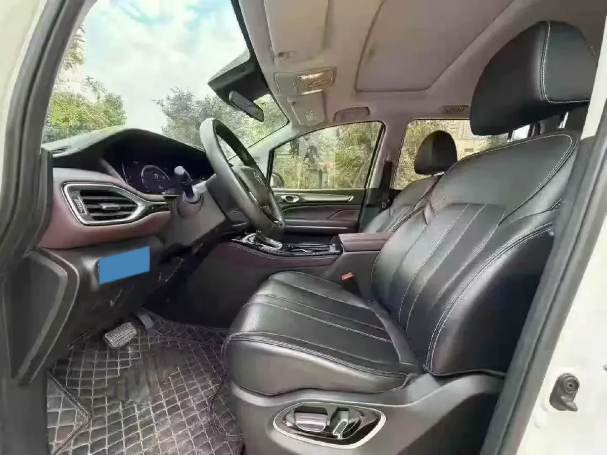 2023 GAC Trumpchi M6 1.5T 177HP L4 7DCT,autocango,china used car exporter,china ev exporter,chinese used car exporter,chinese used ev exporter