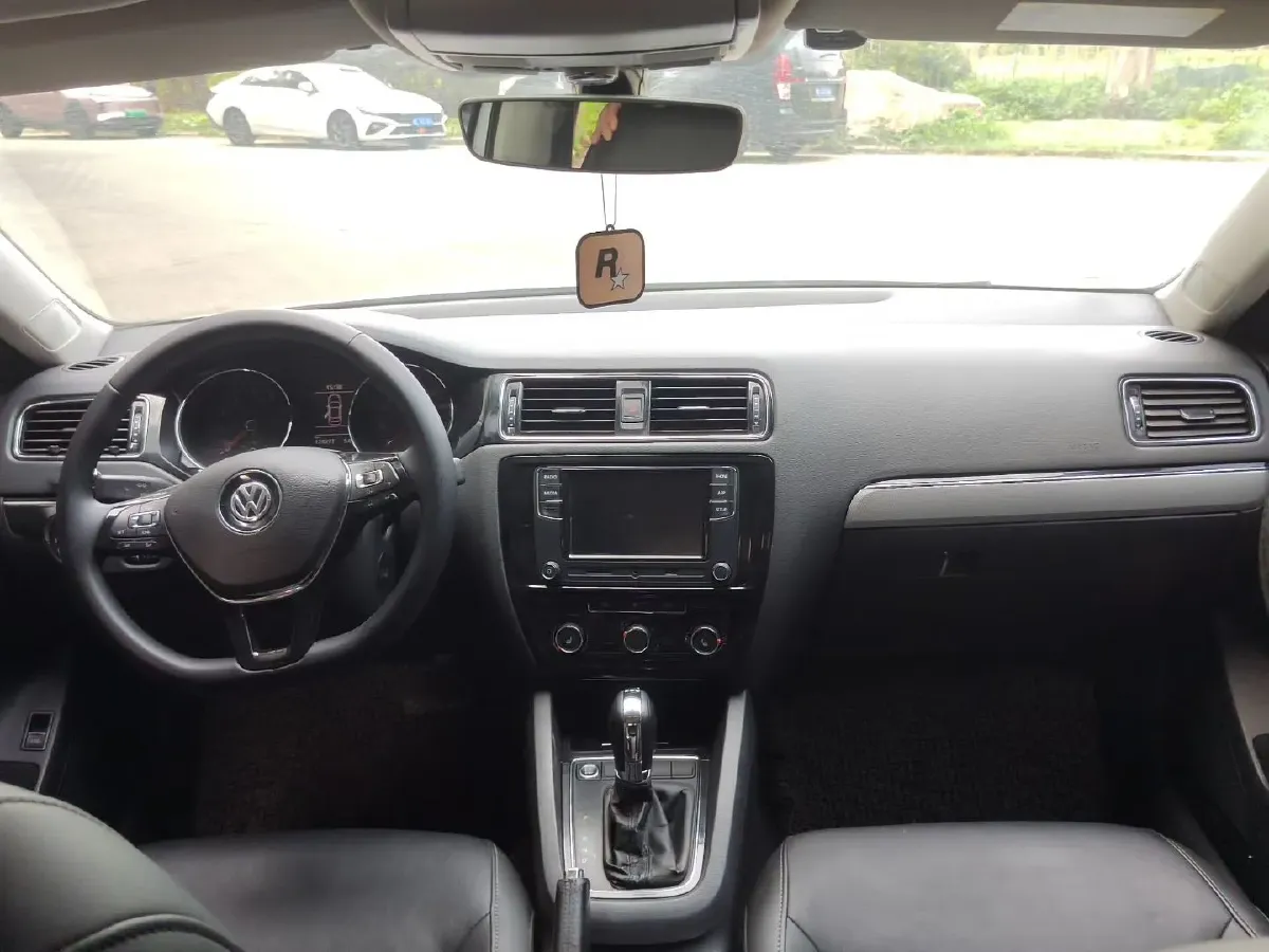 2018 Volkswagen Bora 1.4T 131HP L4 7DCT,autocango,china used car exporter,china ev exporter,chinese used car exporter,chinese used ev exporter