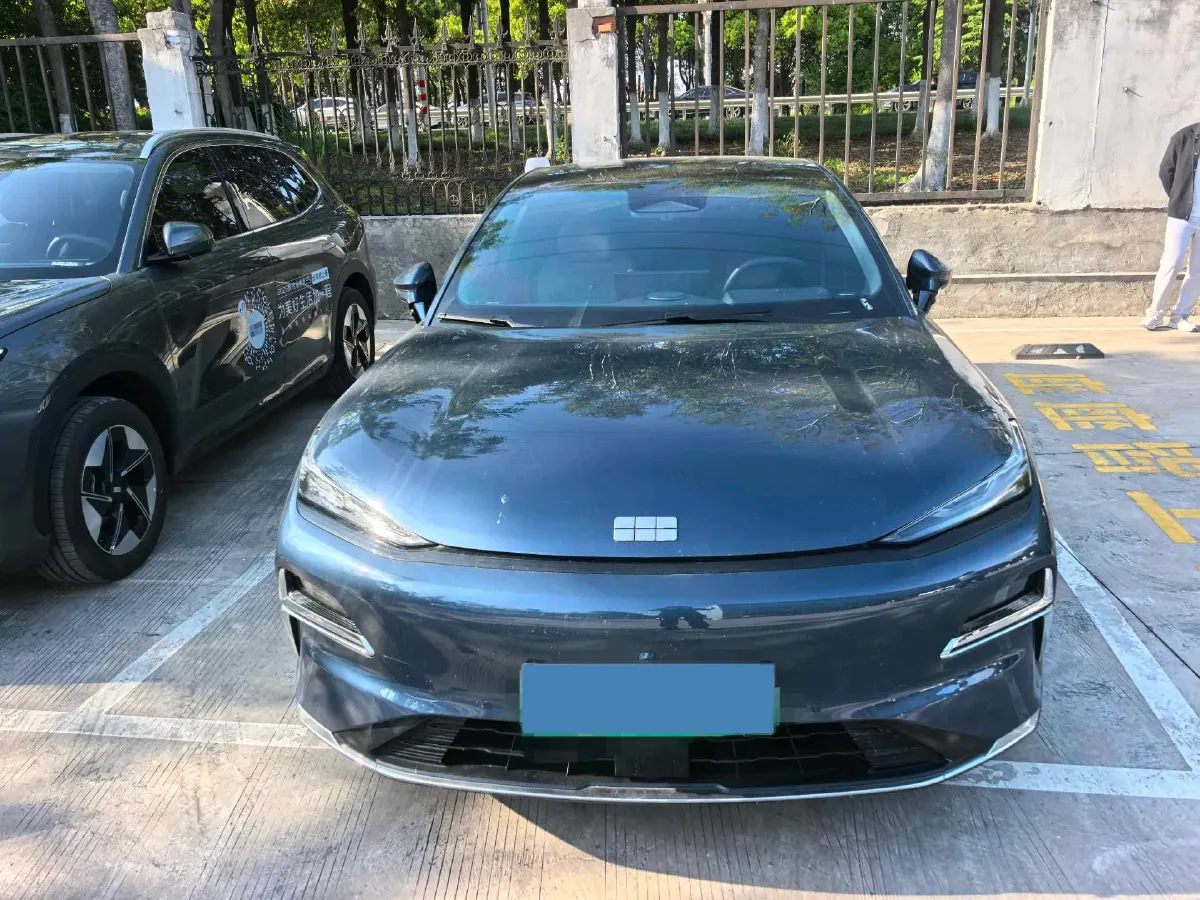 2025 Geely Galaxy Starshine 8 1.5L 112HP L4 1DHT PHEV,autocango,china used car exporter,china ev exporter,chinese used car exporter,chinese used ev exporter