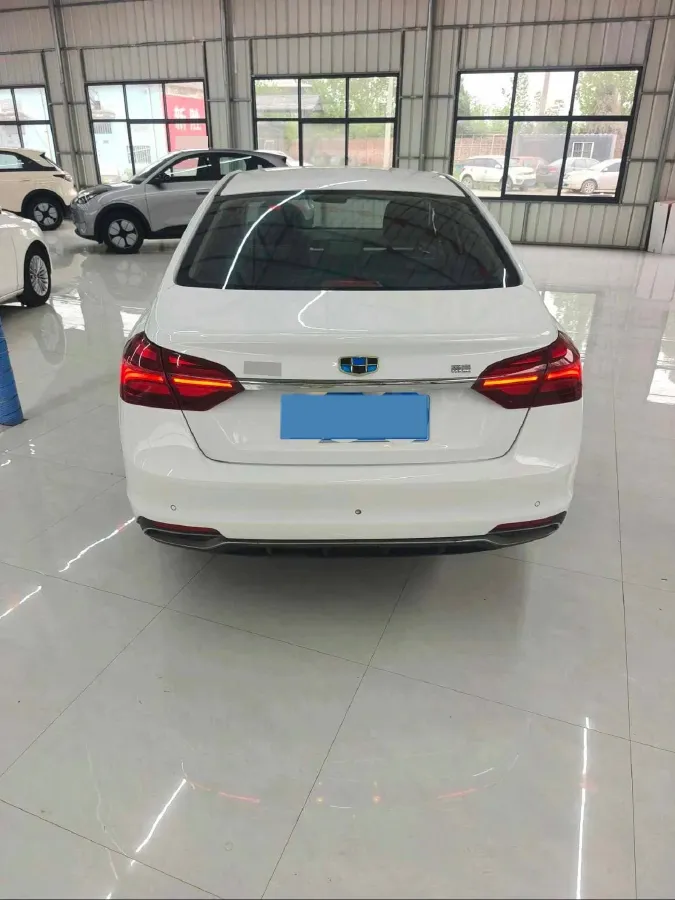 2018 Geely Emgrand 1.5L 109HP L4 5MT,autocango,china used car exporter,china ev exporter,chinese used car exporter,chinese used ev exporter