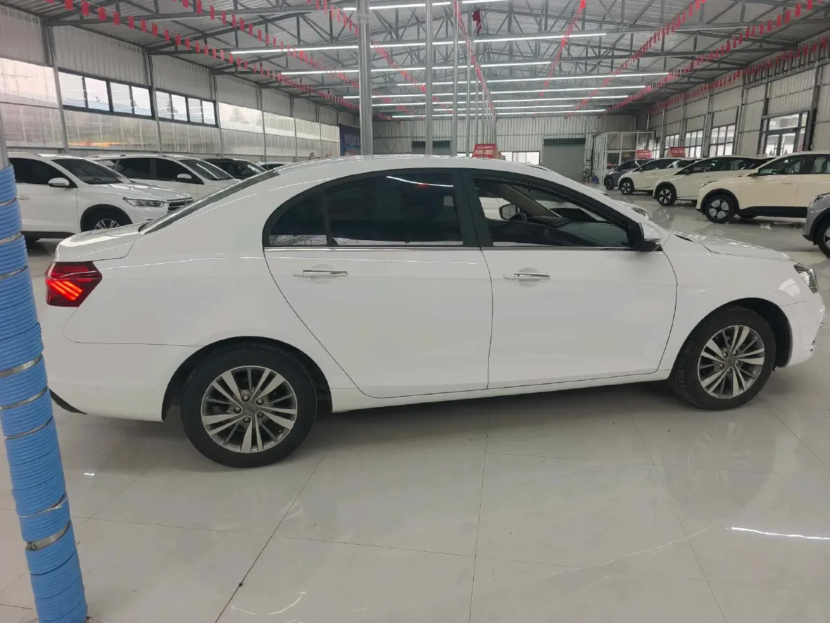 2018 Geely Emgrand 1.5L 109HP L4 5MT,autocango,china used car exporter,china ev exporter,chinese used car exporter,chinese used ev exporter
