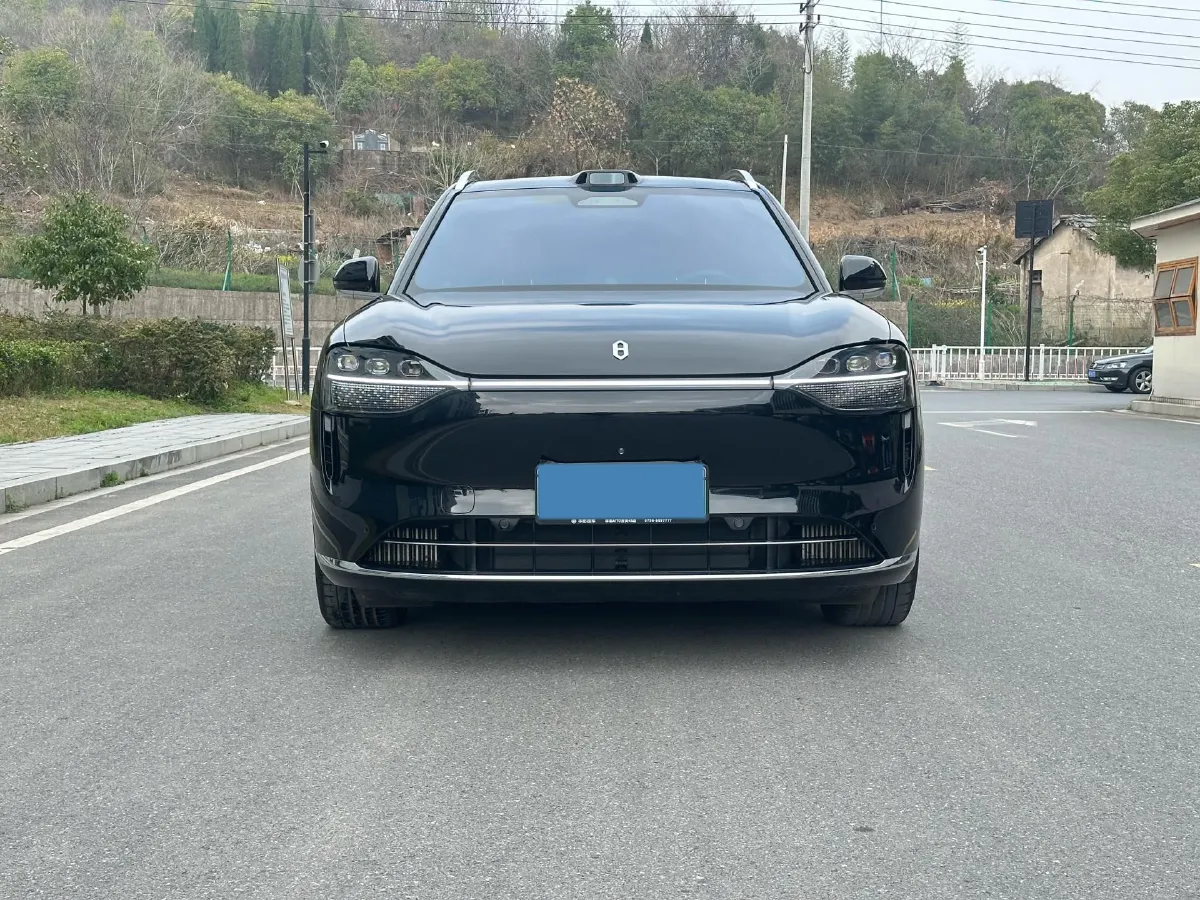 2024 AITO AITO M9 1.5T 152HP L4 REEV 42KWH,autocango,china used car exporter,china ev exporter,chinese used car exporter,chinese used ev exporter