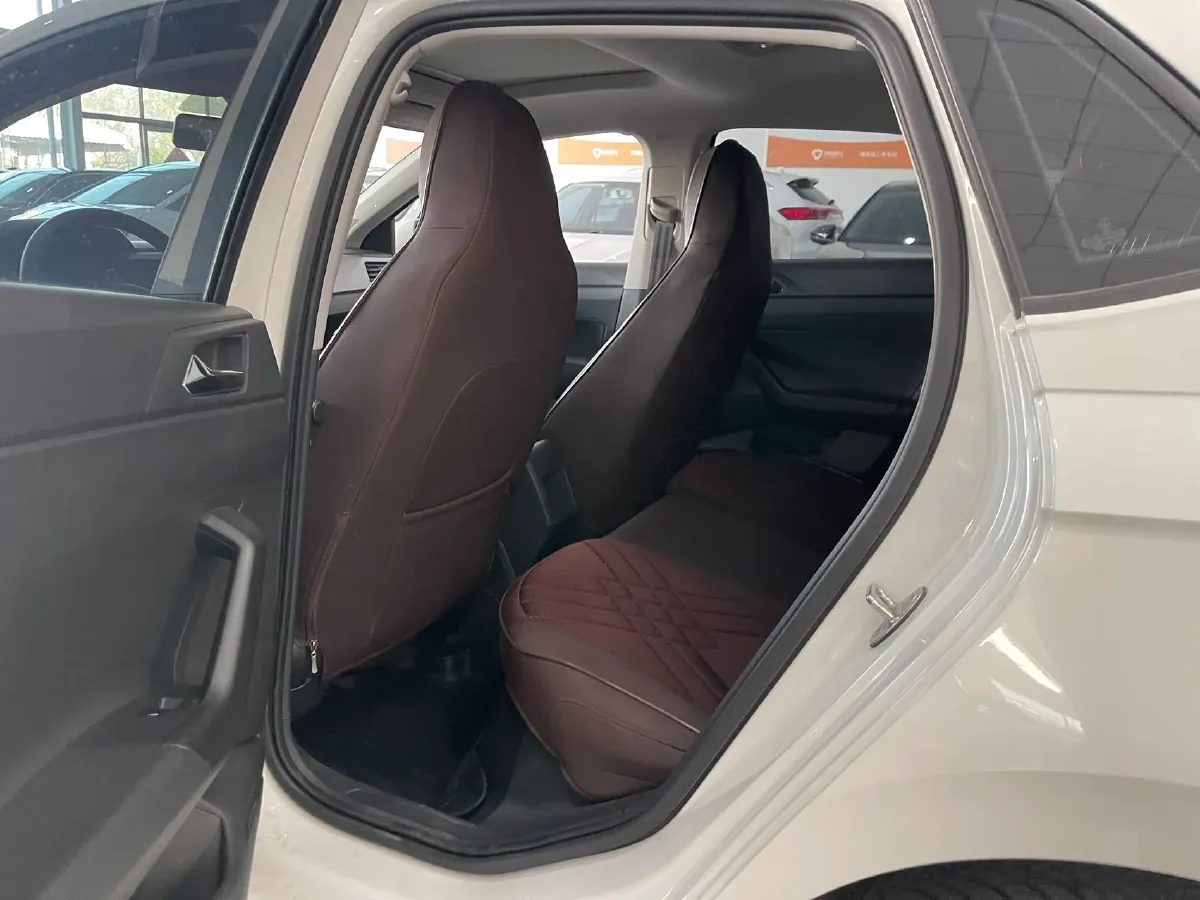 2021 Bestune T55 1.5T 169HP L4 7DCT,autocango,china used car exporter,china ev exporter,chinese used car exporter,chinese used ev exporter