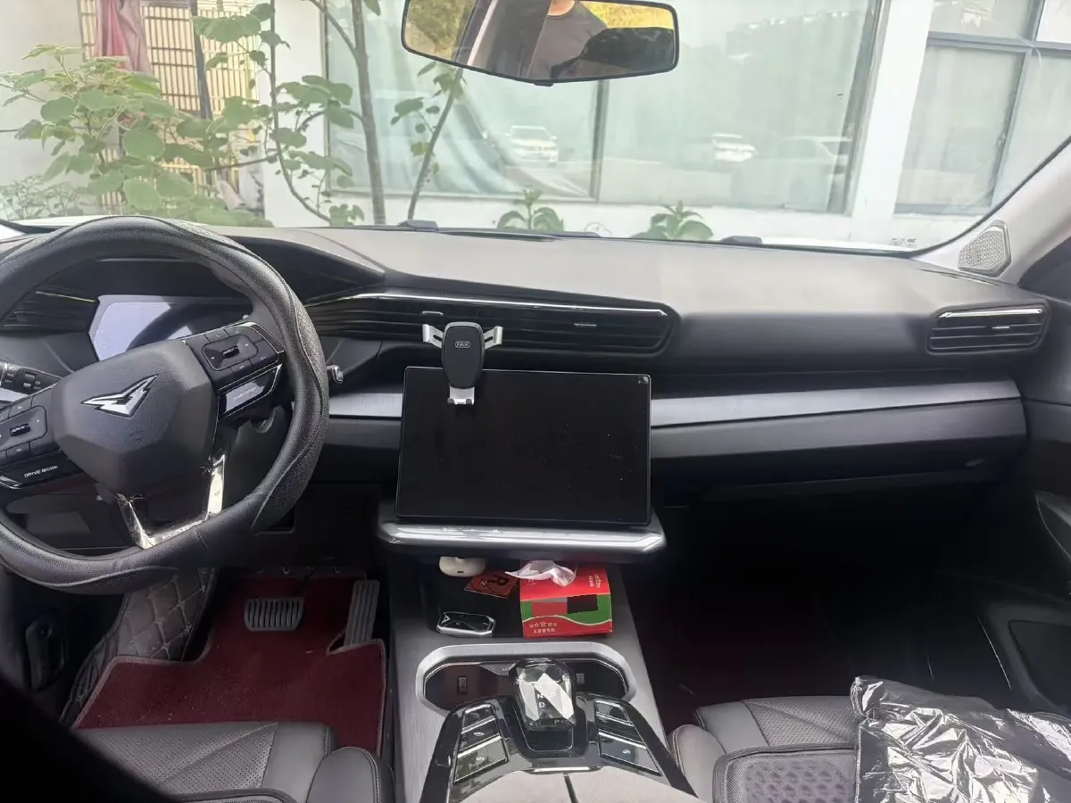 2023 ChangAn Oshan X7 Plus 1.5T 188HP L4 7DCT,autocango,china used car exporter,china ev exporter,chinese used car exporter,chinese used ev exporter