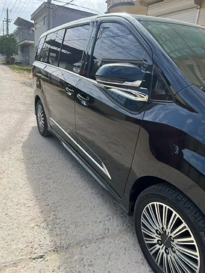 2025 MAXUS G10 2.0T 261HP L4 8AT,autocango,china used car exporter,china ev exporter,chinese used car exporter,chinese used ev exporter