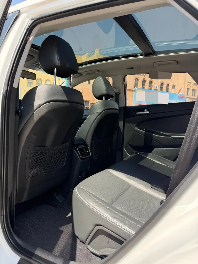 2020 Hyundai Tucson 1.6T 177HP L4 7DCT,autocango,china used car exporter,china ev exporter,chinese used car exporter,chinese used ev exporter