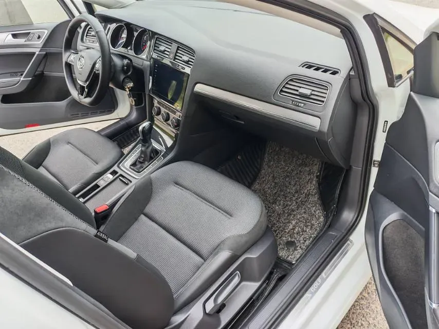 2019 Volkswagen Golf 1.4T 150HP L4 7DCT,autocango,china used car exporter,china ev exporter,chinese used car exporter,chinese used ev exporter