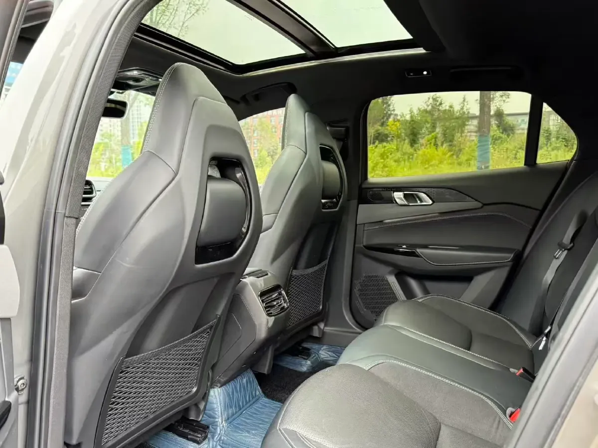 2022 LYNK&CO 03 2.0T 190HP L4 7DCT,autocango,china used car exporter,china ev exporter,chinese used car exporter,chinese used ev exporter