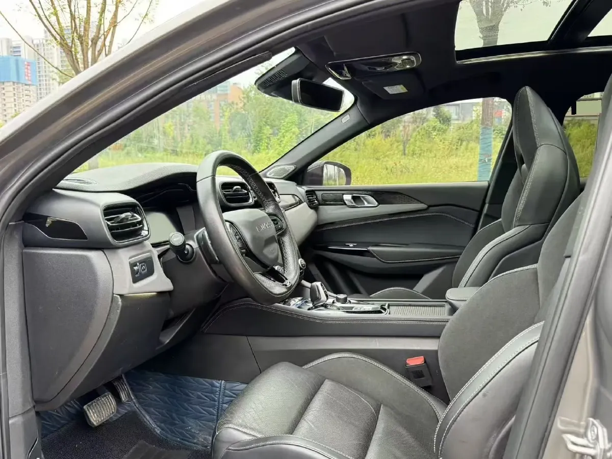 2022 LYNK&CO 03 2.0T 190HP L4 7DCT,autocango,china used car exporter,china ev exporter,chinese used car exporter,chinese used ev exporter