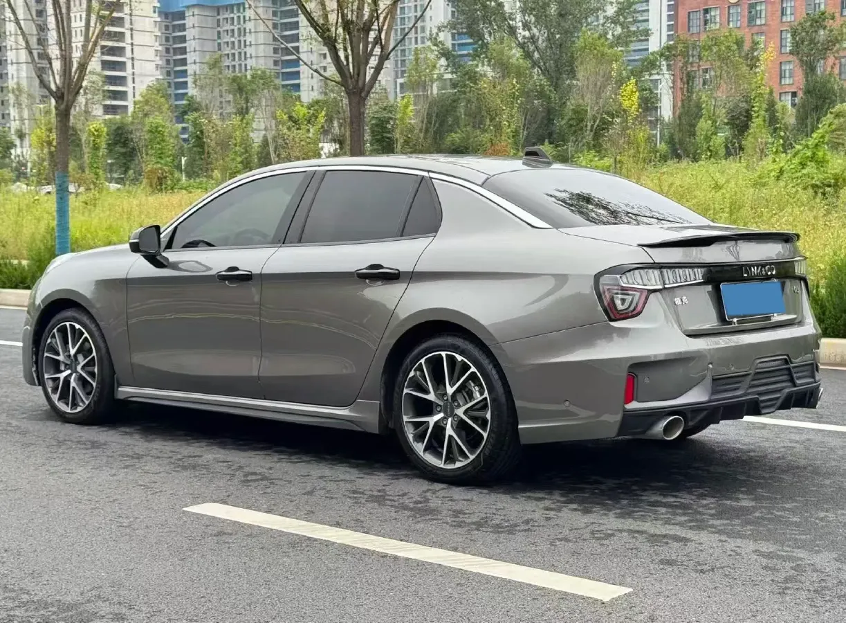 2022 LYNK&CO 03 2.0T 190HP L4 7DCT,autocango,china used car exporter,china ev exporter,chinese used car exporter,chinese used ev exporter