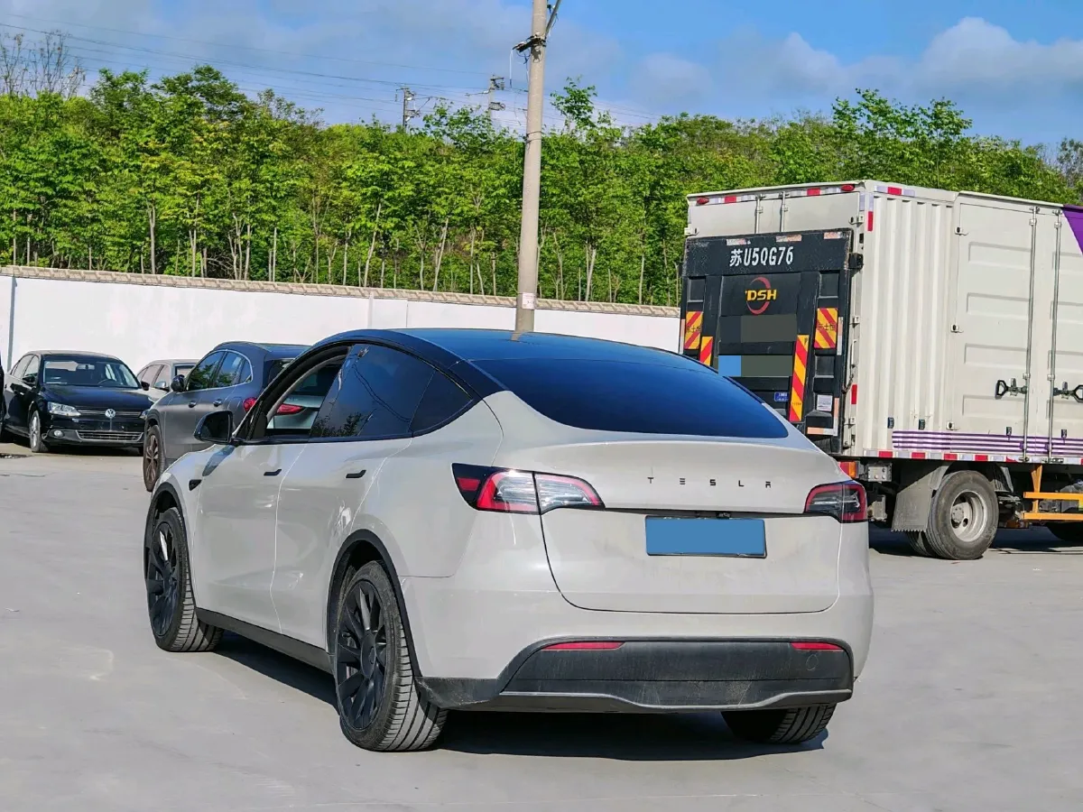 2022 Tesla Model Y BEV 60KWH,autocango,china used car exporter,china ev exporter,chinese used car exporter,chinese used ev exporter