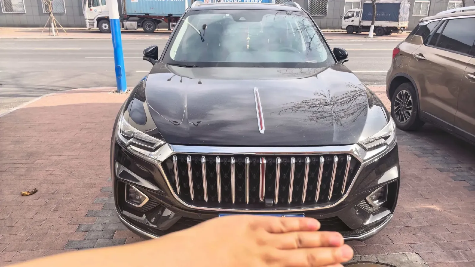 2022 HongQi HS5 2.0T 224HP L4 6AT,autocango,china used car exporter,china ev exporter,chinese used car exporter,chinese used ev exporter