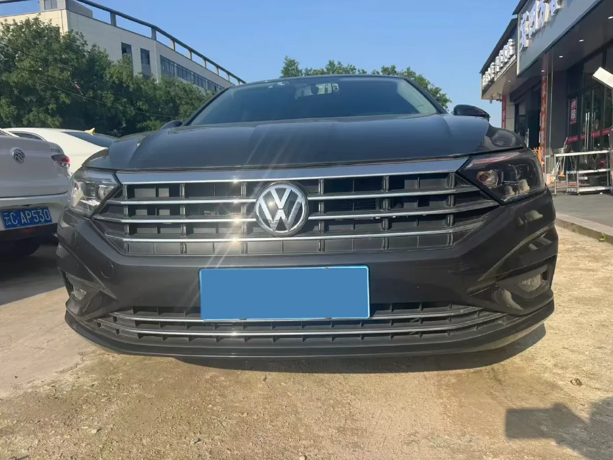 2019 MAXUS T70 2.0T 163HP L4 6MT,autocango,china used car exporter,china ev exporter,chinese used car exporter,chinese used ev exporter