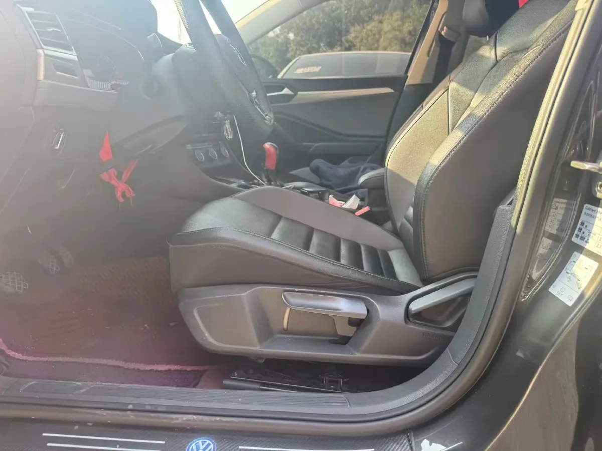 2019 MAXUS T70 2.0T 163HP L4 6MT,autocango,china used car exporter,china ev exporter,chinese used car exporter,chinese used ev exporter