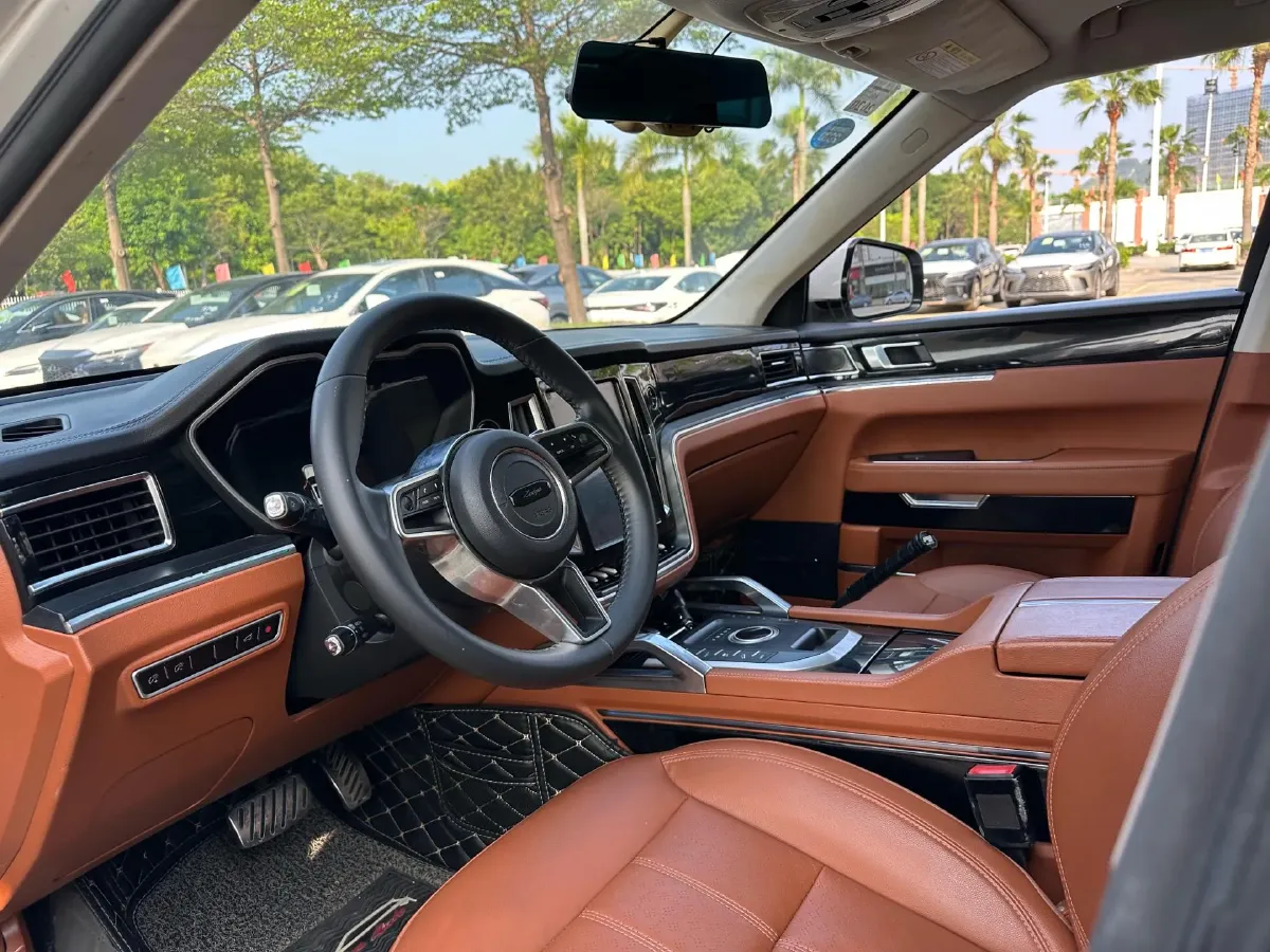 2017 Zotye T700 1.8T 177HP L4 6DCT,autocango,china used car exporter,china ev exporter,chinese used car exporter,chinese used ev exporter