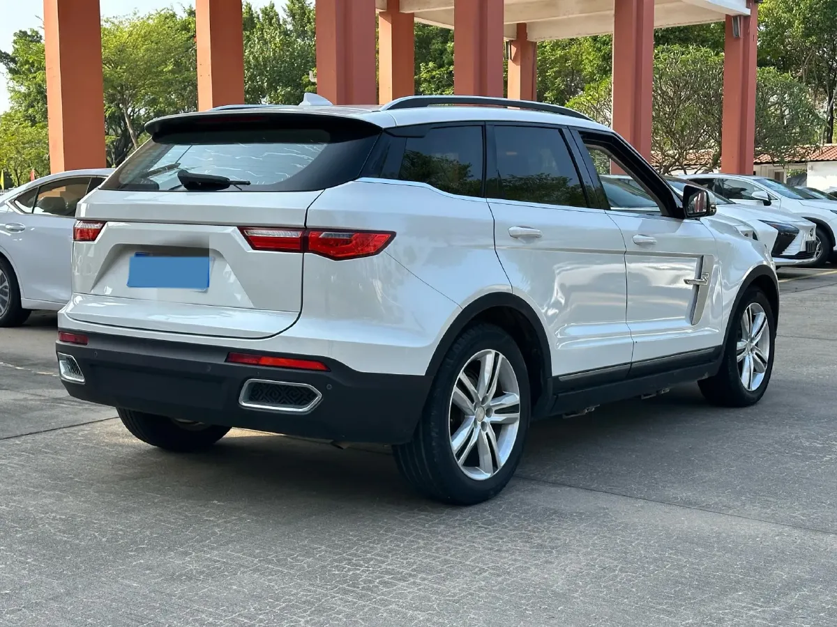 2017 Zotye T700 1.8T 177HP L4 6DCT,autocango,china used car exporter,china ev exporter,chinese used car exporter,chinese used ev exporter