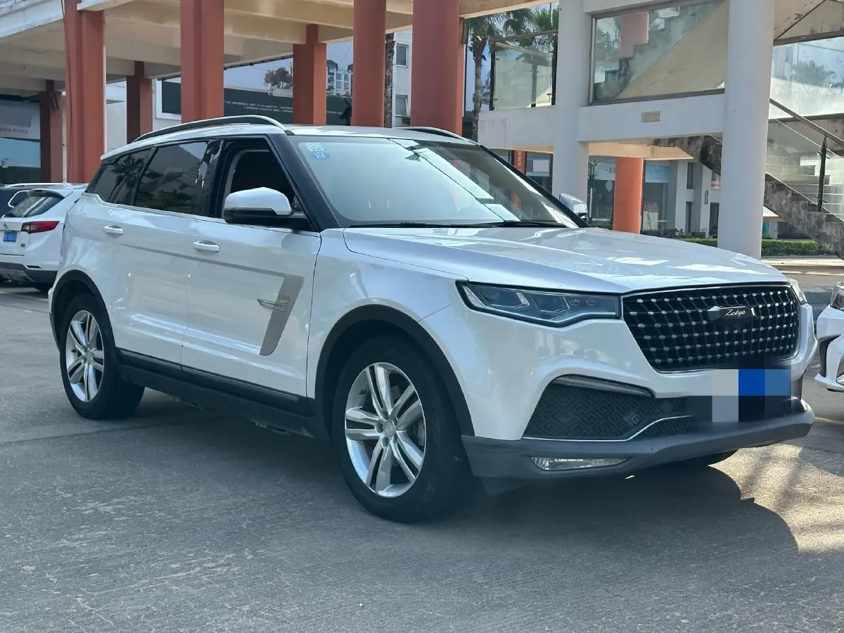 2017 Zotye T700 1.8T 177HP L4 6DCT,autocango,china used car exporter,china ev exporter,chinese used car exporter,chinese used ev exporter