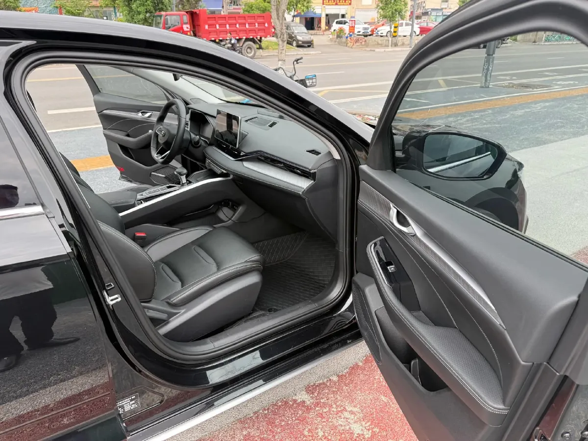 2021 Geely Preface 2.0T 190HP L4 7DCT,autocango,china used car exporter,china ev exporter,chinese used car exporter,chinese used ev exporter