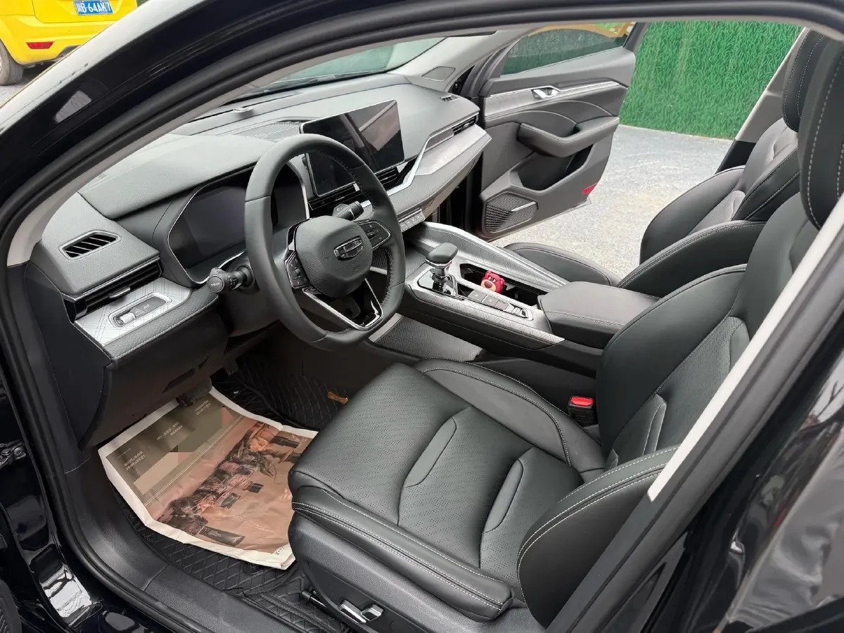 2021 Geely Preface 2.0T 190HP L4 7DCT,autocango,china used car exporter,china ev exporter,chinese used car exporter,chinese used ev exporter