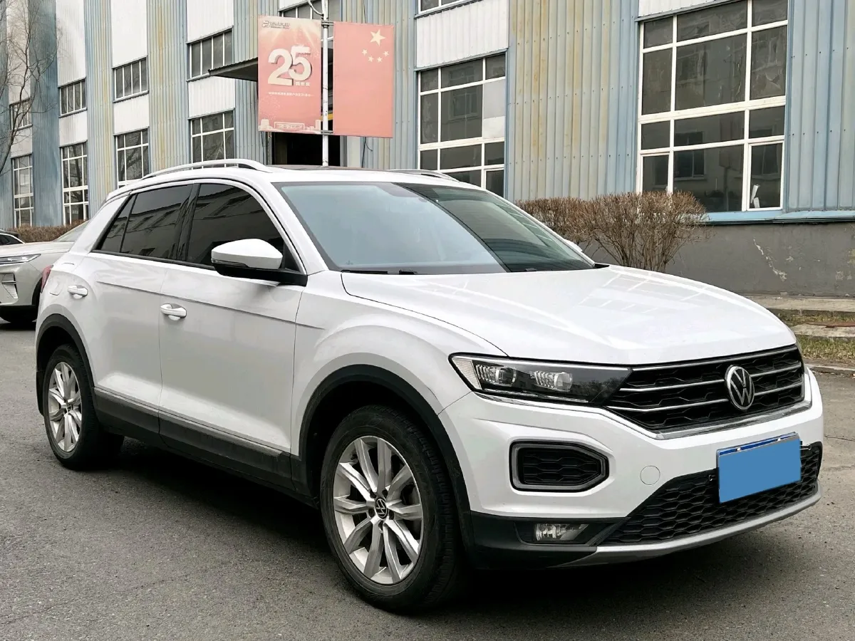 2021 Volkswagen T-Roc 1.4T 150HP L4 7DCT,autocango,china used car exporter,china ev exporter,chinese used car exporter,chinese used ev exporter