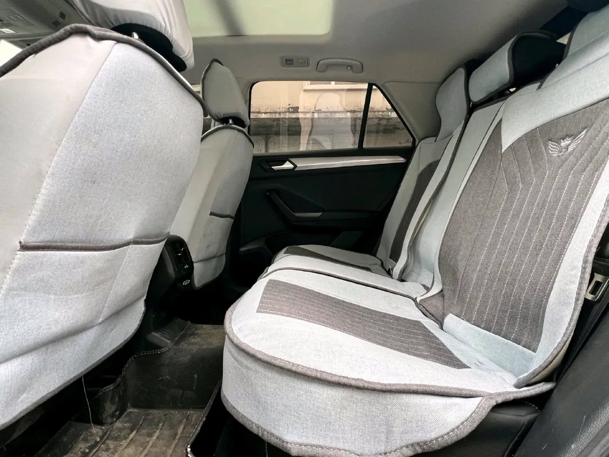 2021 Volkswagen T-Roc 1.4T 150HP L4 7DCT,autocango,china used car exporter,china ev exporter,chinese used car exporter,chinese used ev exporter