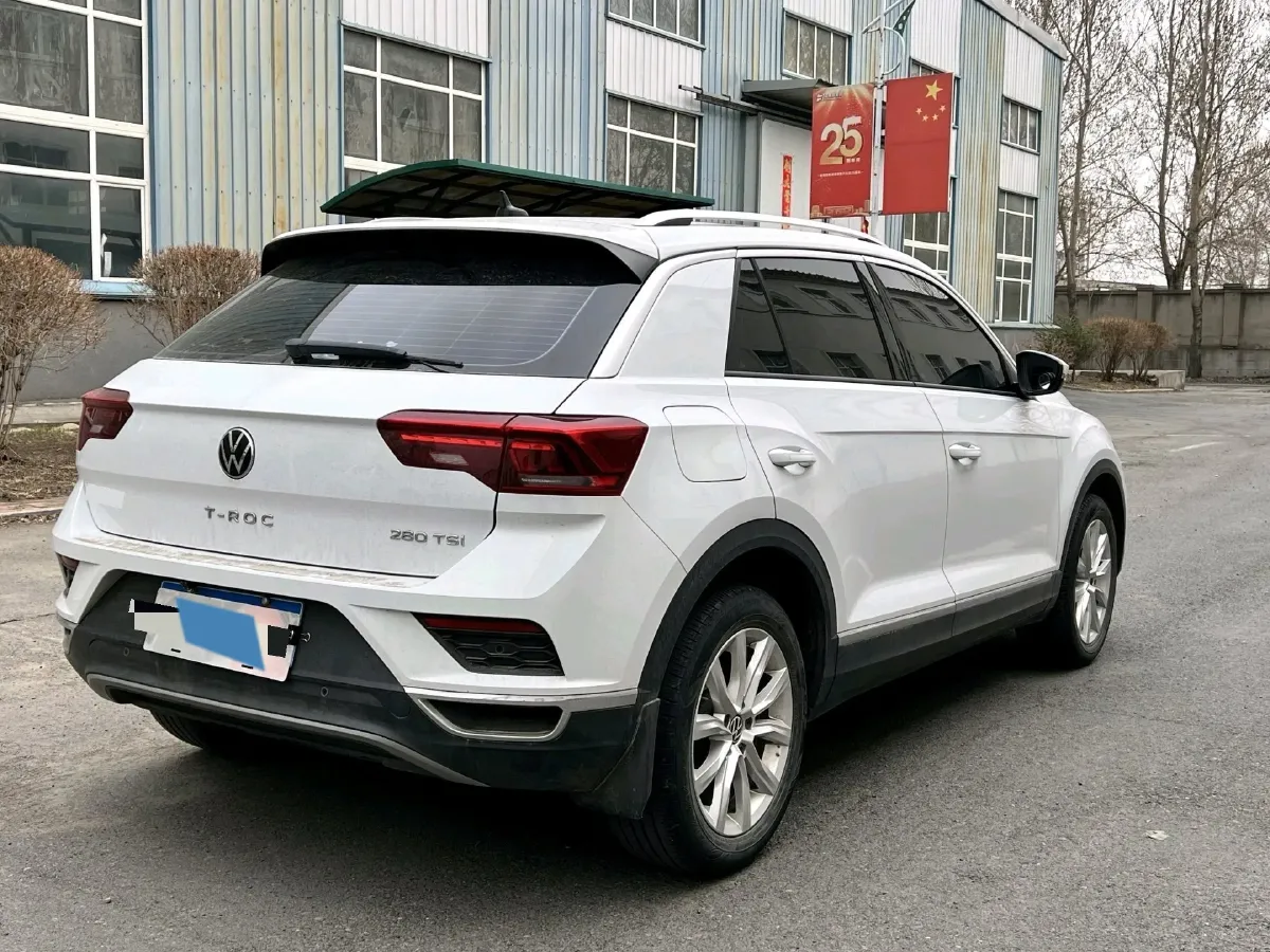 2021 Volkswagen T-Roc 1.4T 150HP L4 7DCT,autocango,china used car exporter,china ev exporter,chinese used car exporter,chinese used ev exporter