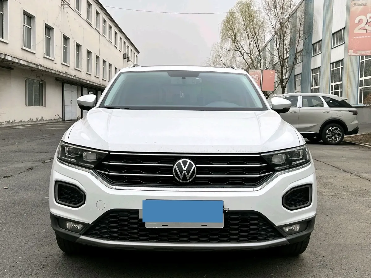 2021 Volkswagen T-Roc 1.4T 150HP L4 7DCT,autocango,china used car exporter,china ev exporter,chinese used car exporter,chinese used ev exporter