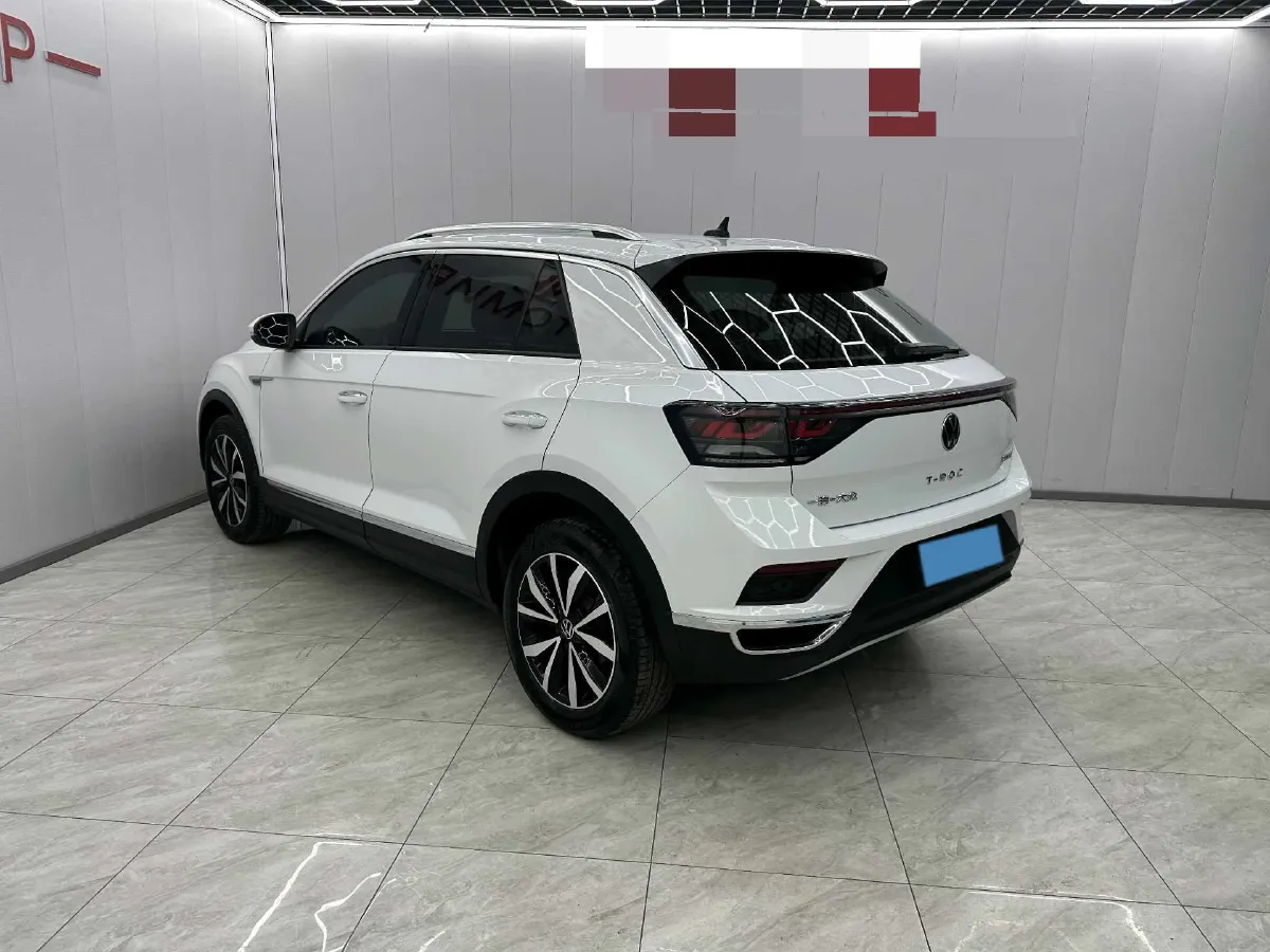 2023 Volkswagen T-Roc 1.4T 150HP L4 7DCT,autocango,china used car exporter,china ev exporter,chinese used car exporter,chinese used ev exporter