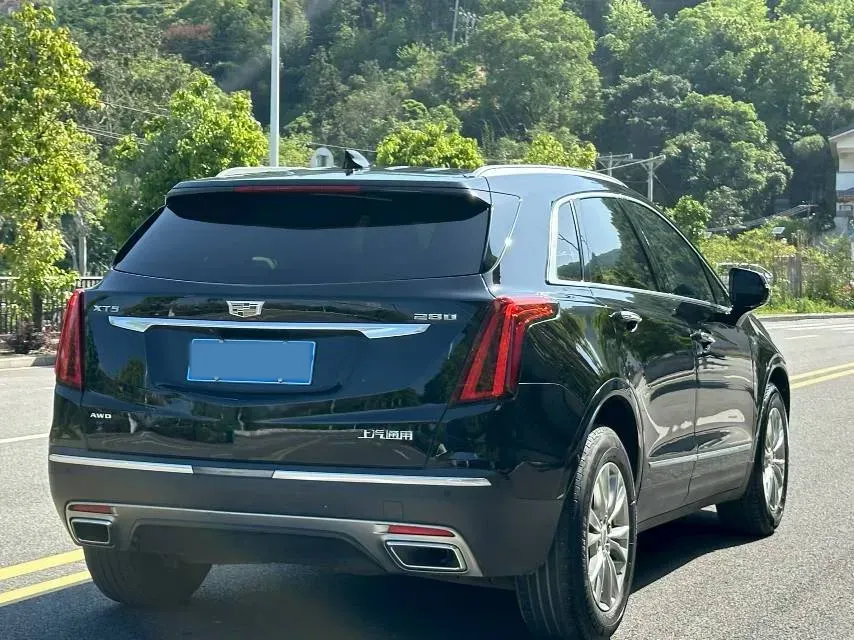 2022 Cadillac XT5 2.0T 237HP L4 9AT,autocango,china used car exporter,china ev exporter,chinese used car exporter,chinese used ev exporter