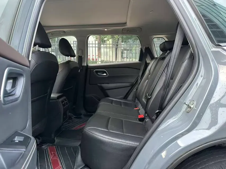 2021 Nissan X-Trail 1.5T 204HP L3 CVT,autocango,china used car exporter,china ev exporter,chinese used car exporter,chinese used ev exporter