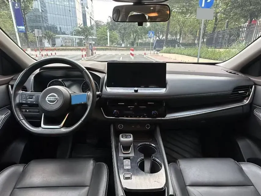2021 Nissan X-Trail 1.5T 204HP L3 CVT,autocango,china used car exporter,china ev exporter,chinese used car exporter,chinese used ev exporter