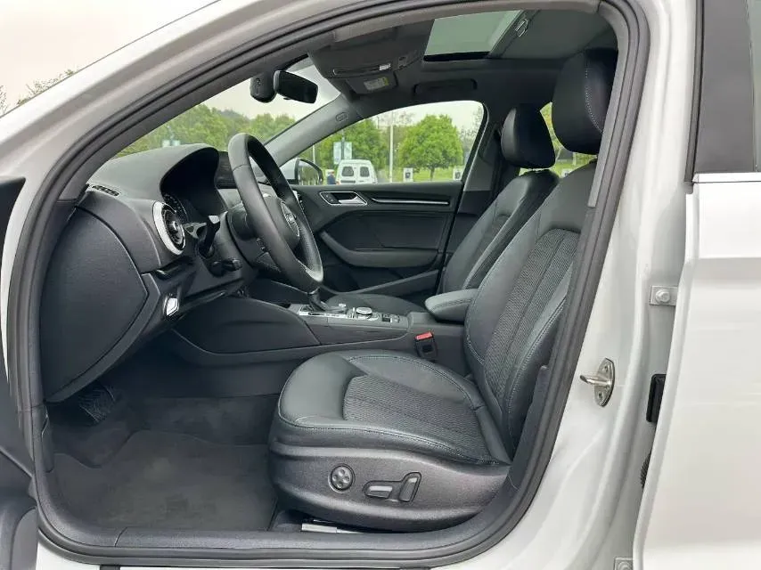 2020 Audi A3 1.4T 150HP L4 7DCT,autocango,china used car exporter,china ev exporter,chinese used car exporter,chinese used ev exporter