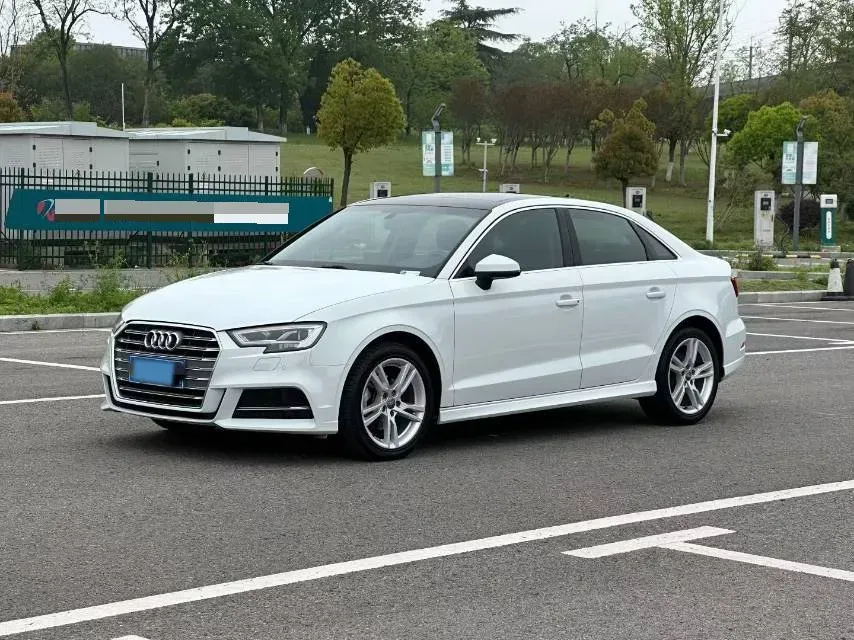2020 Audi A3 1.4T 150HP L4 7DCT,autocango,china used car exporter,china ev exporter,chinese used car exporter,chinese used ev exporter