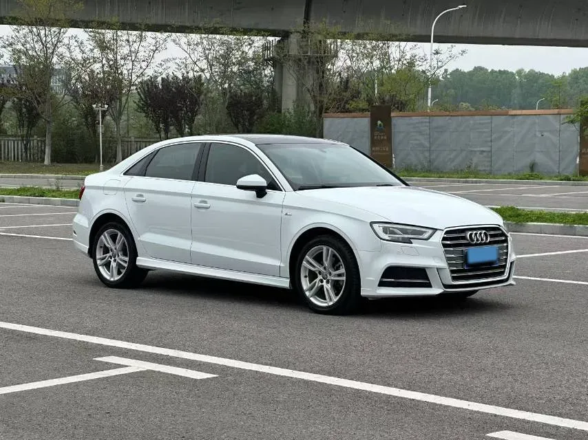 2020 Audi A3 1.4T 150HP L4 7DCT,autocango,china used car exporter,china ev exporter,chinese used car exporter,chinese used ev exporter