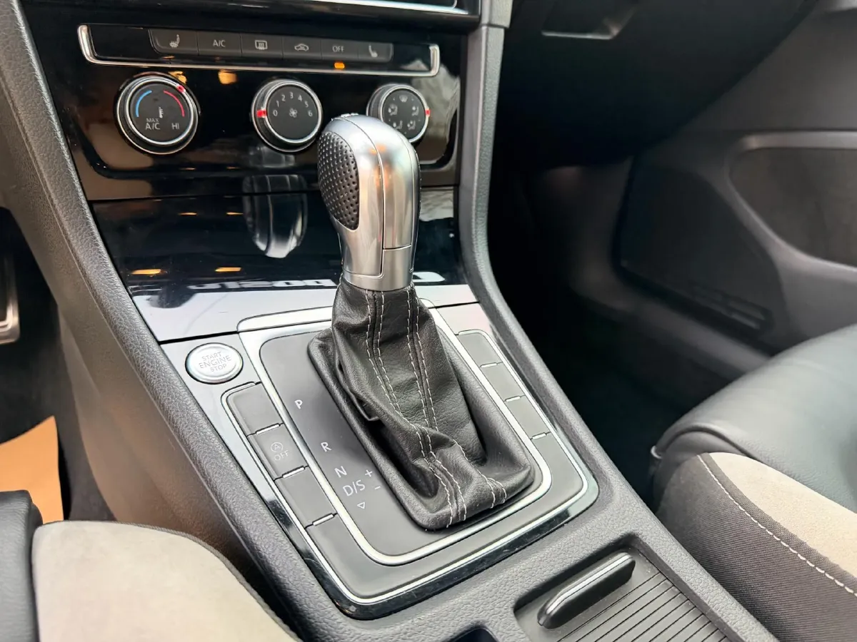 2020 Volkswagen Golf 1.4T 150HP L4 7DCT,autocango,china used car exporter,china ev exporter,chinese used car exporter,chinese used ev exporter