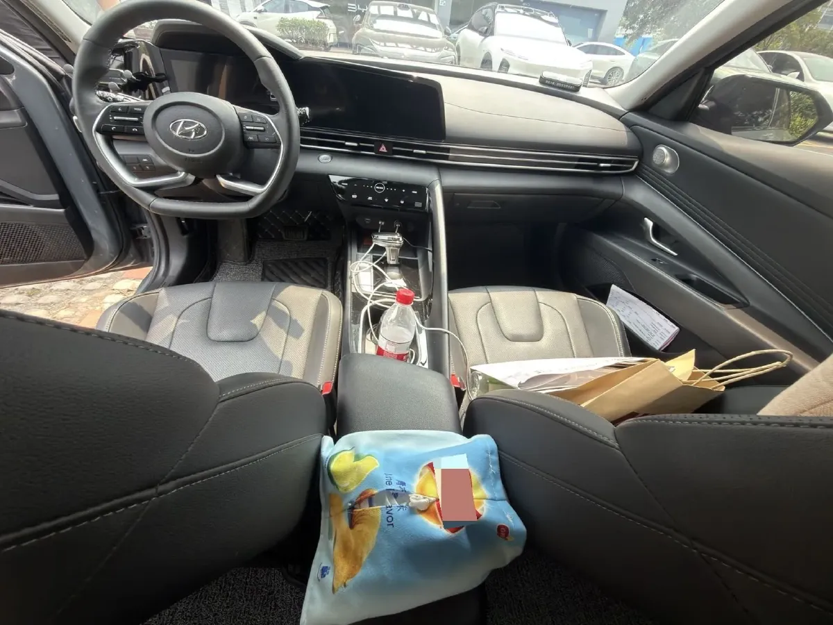 2022 Hyundai Elantra 1.5L 115HP L4 CVT,autocango,china used car exporter,china ev exporter,chinese used car exporter,chinese used ev exporter