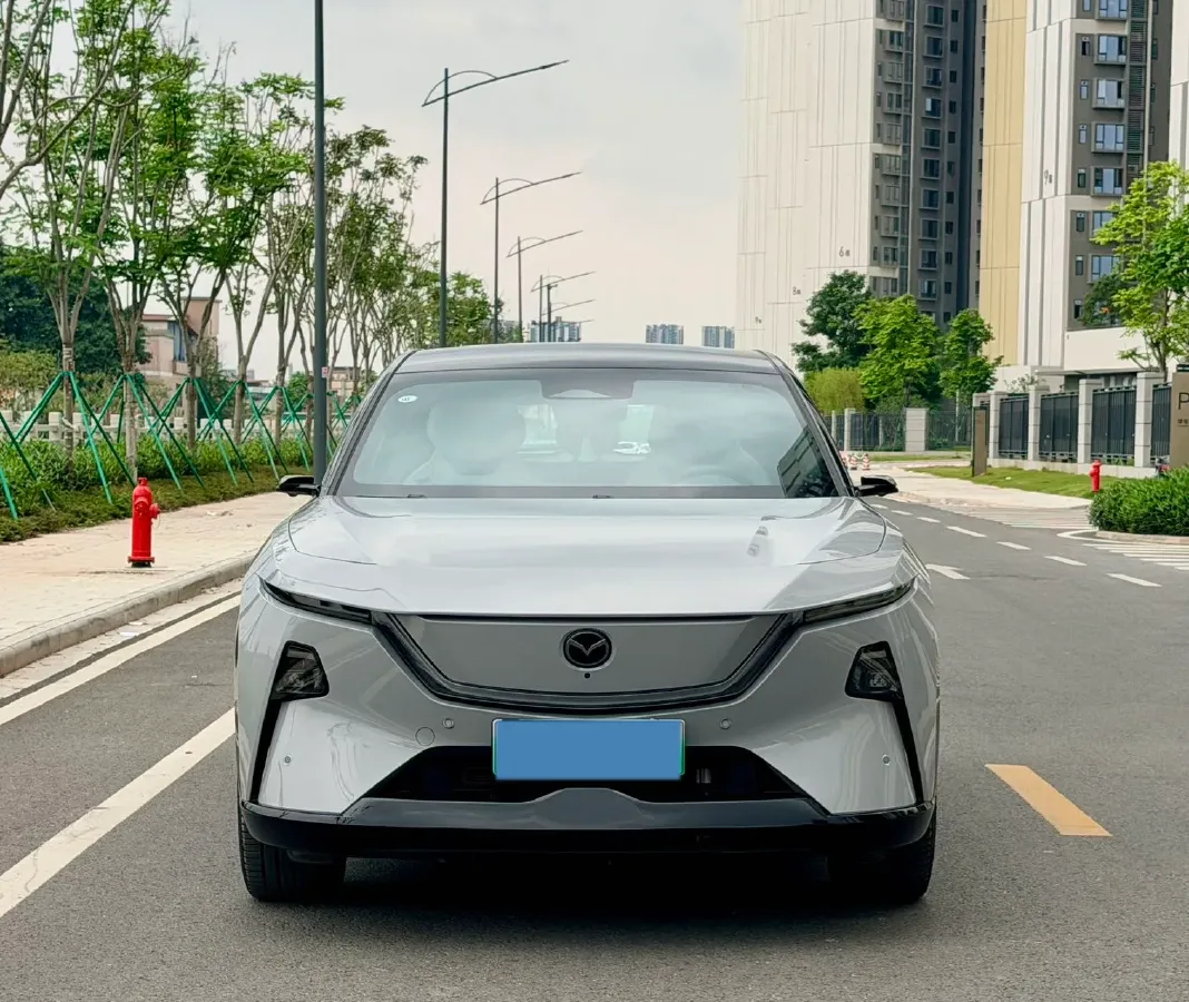2025 Mazda EZ-60 REEV 98HP REEV,autocango,china used car exporter,china ev exporter,chinese used car exporter,chinese used ev exporter