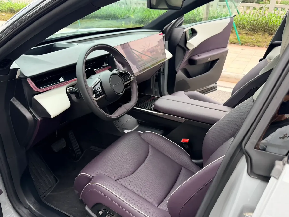 2025 Mazda EZ-60 REEV 98HP REEV,autocango,china used car exporter,china ev exporter,chinese used car exporter,chinese used ev exporter