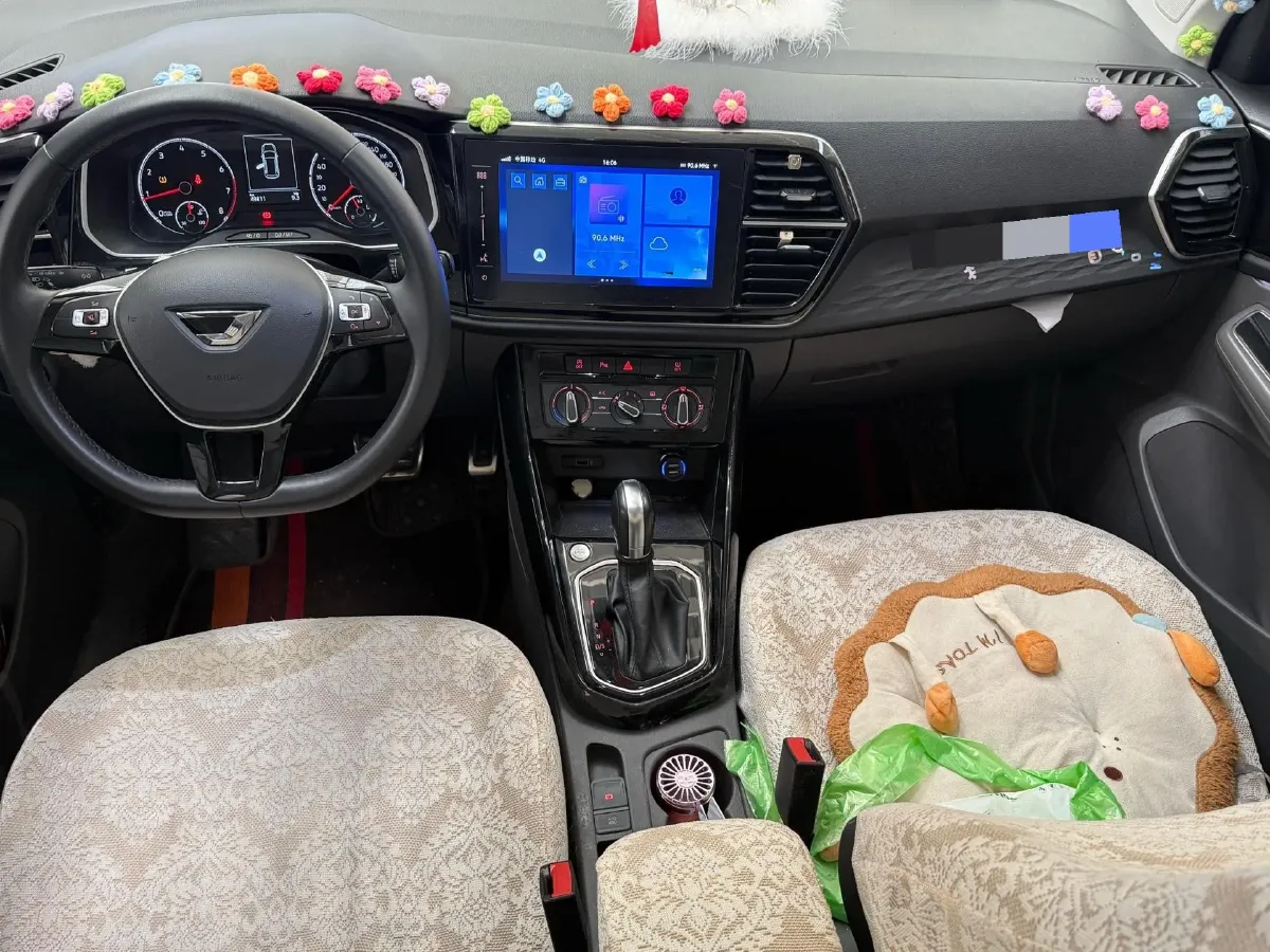 2021 Jetta VS7 1.4T 150HP L4 6AT,autocango,china used car exporter,china ev exporter,chinese used car exporter,chinese used ev exporter