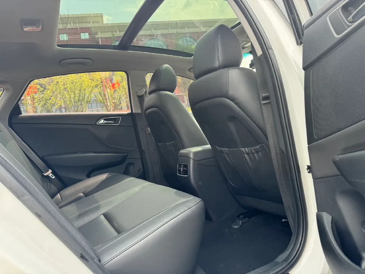 2017 Hyundai Mistra 1.8L 143HP L4 6AT,autocango,china used car exporter,china ev exporter,chinese used car exporter,chinese used ev exporter