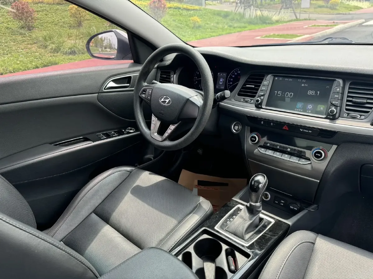 2017 Hyundai Mistra 1.8L 143HP L4 6AT,autocango,china used car exporter,china ev exporter,chinese used car exporter,chinese used ev exporter