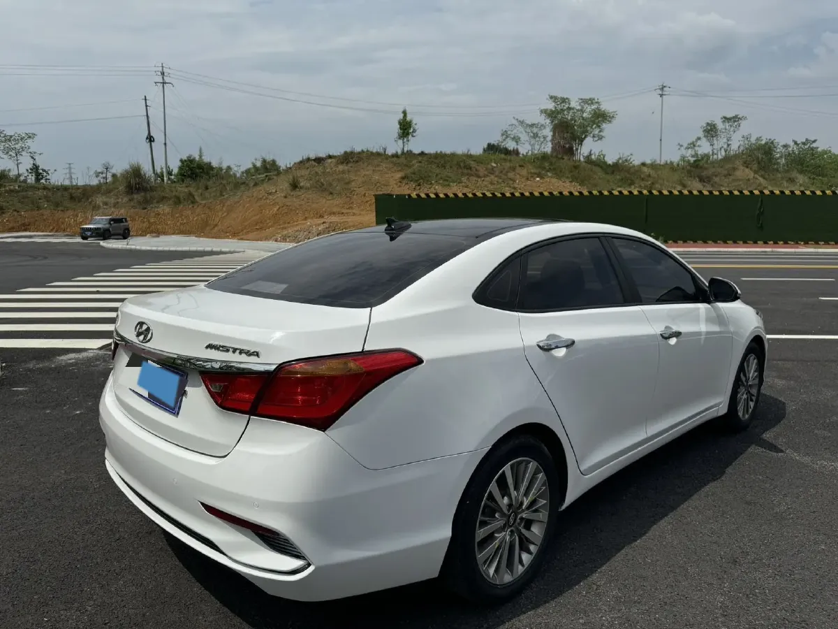 2017 Hyundai Mistra 1.8L 143HP L4 6AT,autocango,china used car exporter,china ev exporter,chinese used car exporter,chinese used ev exporter