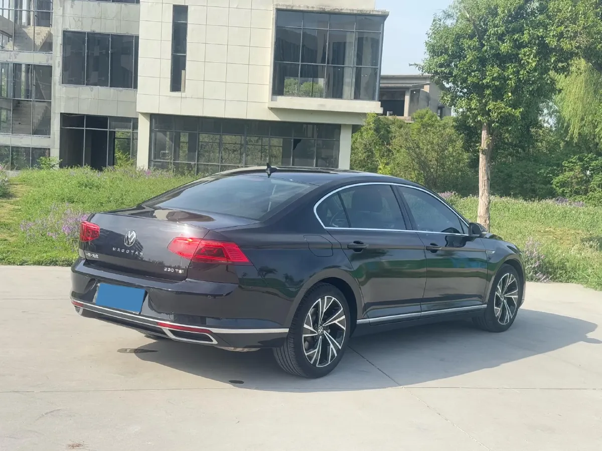 2020 Volkswagen Magotan 2.0T 186HP L4 7DCT,autocango,china used car exporter,china ev exporter,chinese used car exporter,chinese used ev exporter