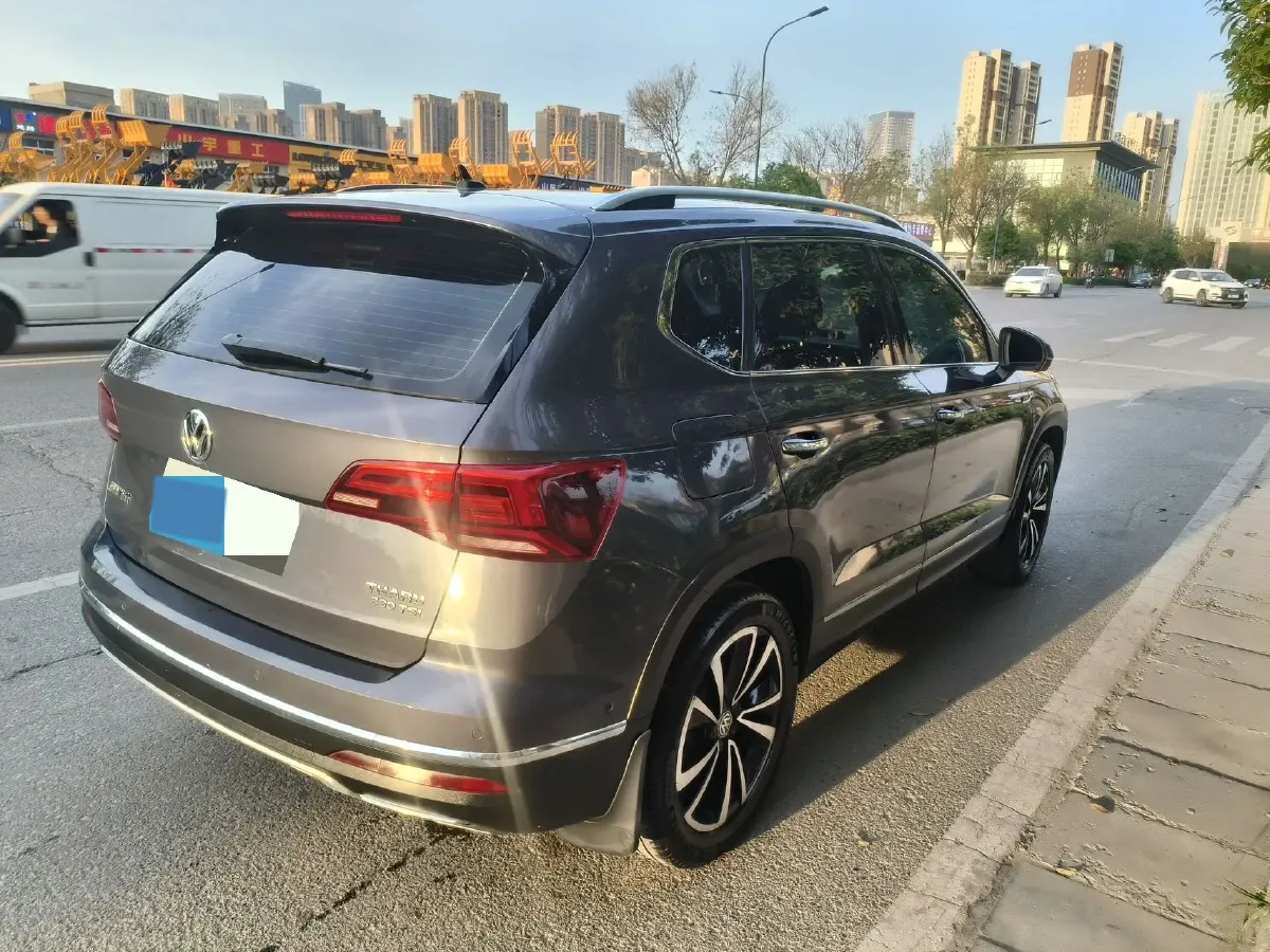 2019 Jeep Compass 1.3T 173HP L4 9AT,autocango,china used car exporter,china ev exporter,chinese used car exporter,chinese used ev exporter