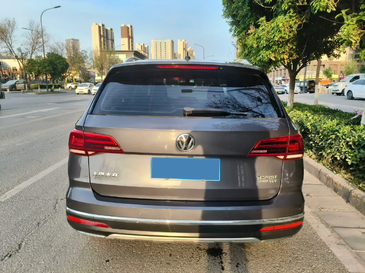 2019 Jeep Compass 1.3T 173HP L4 9AT,autocango,china used car exporter,china ev exporter,chinese used car exporter,chinese used ev exporter