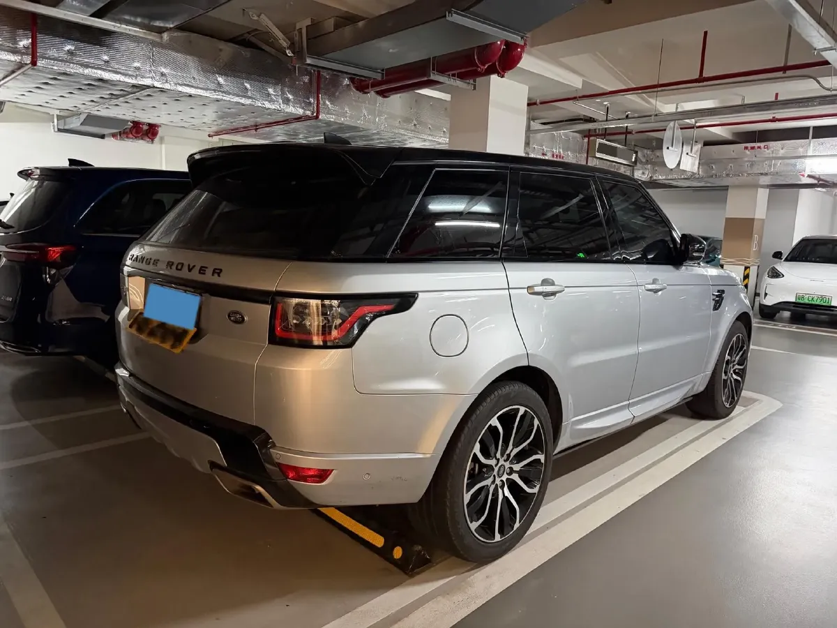 2022 Land Rover Range Rover Sport 3.0T 360HP L6 8AT,autocango,china used car exporter,china ev exporter,chinese used car exporter,chinese used ev exporter