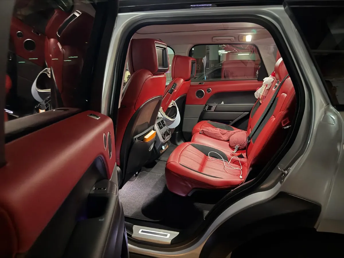 2022 Land Rover Range Rover Sport 3.0T 360HP L6 8AT,autocango,china used car exporter,china ev exporter,chinese used car exporter,chinese used ev exporter