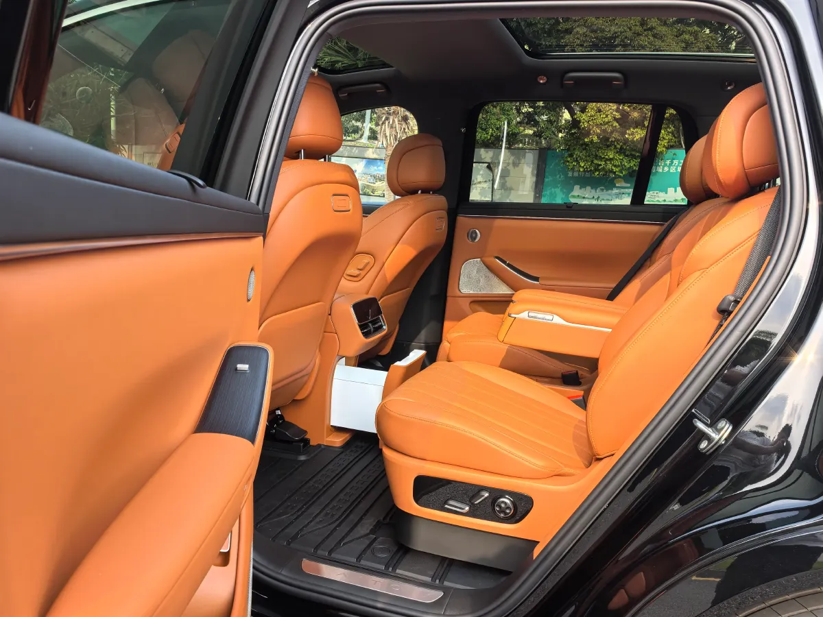 2026 AITO AITO M7 BEV,autocango,china used car exporter,china ev exporter,chinese used car exporter,chinese used ev exporter